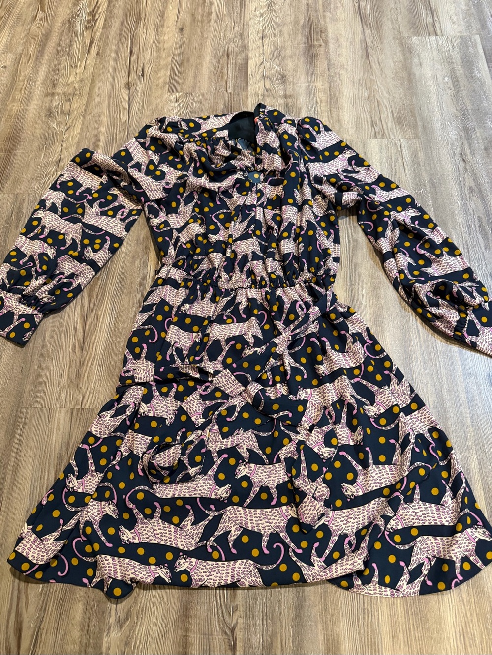 Kate Spade New York panther dot waist tie dress size medium
